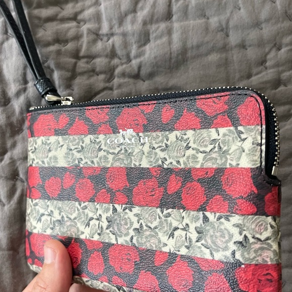 Coach Red Gray Floral Roses Striped Wristlet Black Leather Card Holder Bag - Picture 2 of 9